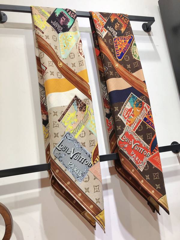 Louis Vuitton Scarf LVC00570 Louis Vuitton Scarf LVC00570